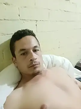 Snapshot of DeifyingSnooze chatting on July 2026 04:43:01 AM DeifyingSnooze online show from July 2026 04:43:01 AM