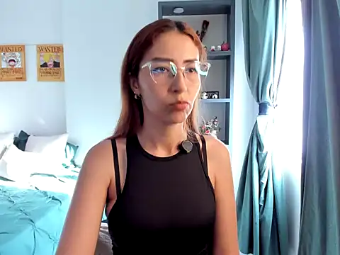 AriaRowenn online show from August 2026 09:50:01 PM