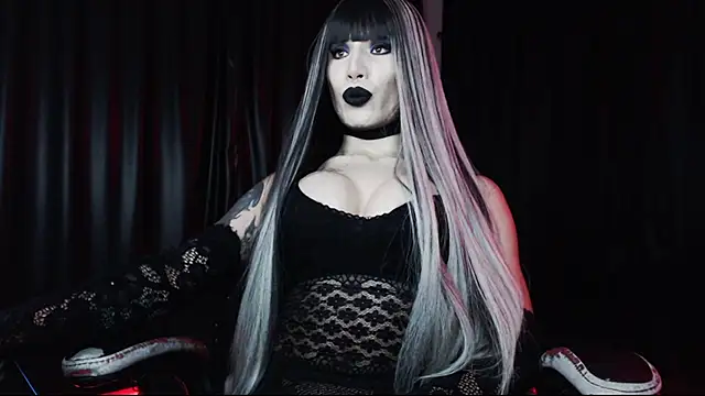 Snapshot of april_simons2 chatting on October 2025 02:32:02 AM april simons2 online show from October 2025 02:32:02 AM