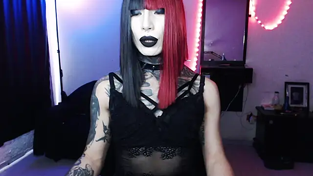 Snapshot of april_simons2 chatting on February 2026 03:21:02 PM april simons2 online show from February 2026 03:21:02 PM