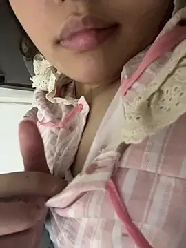 Snapshot of Miu_xinhh chatting on July 2026 09:52:02 AM Miu xinhh online show from July 2026 09:52:02 AM