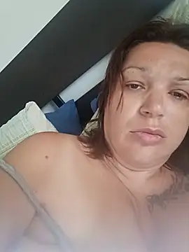 Caldaebagnata online show from July 2026 06:57:02 AM