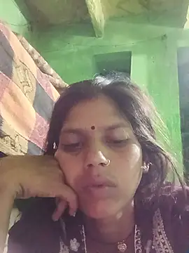 Horney Nikki online show from August 2026 10:19:02 PM
