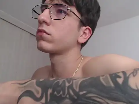 Snapshot of IfindSlav3 chatting on July 2026 09:14:01 PM IfindSlav3 online show from July 2026 09:14:01 PM