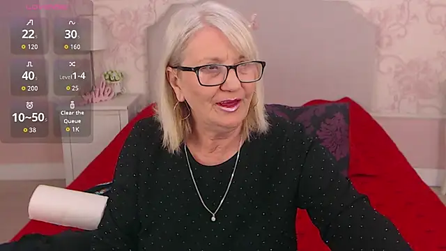 Snapshot of LadyAlana chatting on May 2026 10:15:02 PM LadyAlana online show from May 2026 10:15:02 PM