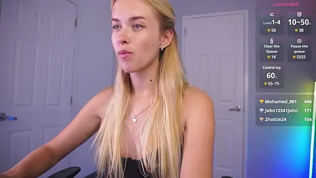 DanikaDillan online show from December 2024 04:42:02 AM