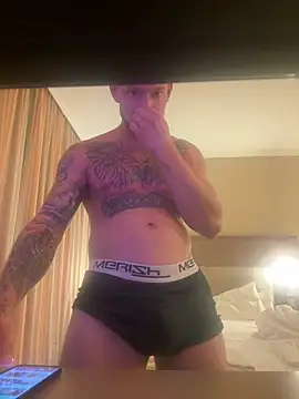 AndrewBum online show from August 2026 11:58:01 PM