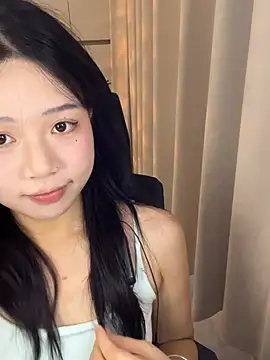 Snapshot of Sweet___ chatting on August 2026 01:49:02 PM Sweet online show from August 2026 01:49:02 PM