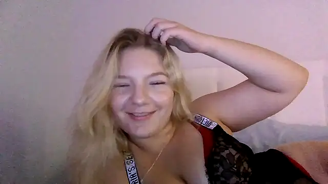 Blucakezz online show from August 2026 08:50:01 AM