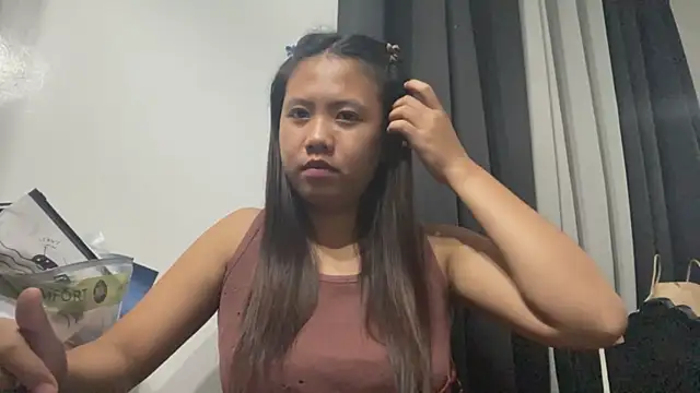 JuleeSchoenherr online show from August 2026 12:51:02 PM