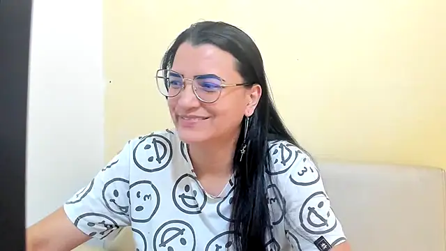 MARILYN GARCIA online show from April 2026 03:42:01 PM