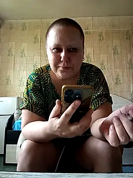 Linda070481 online show from August 2026 07:55:02 AM