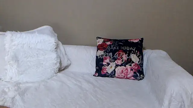 redizabel online show from January 2025 12:37:01 PM