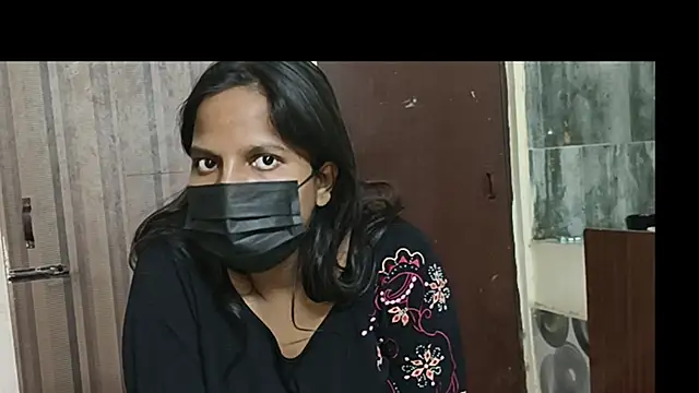 kittu thakur online show from August 2026 07:57:02 AM