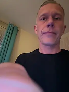 slaveboy2016xh online show from February 2025 10:53:01 PM