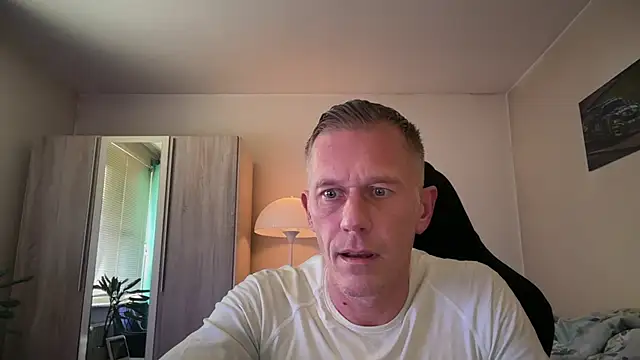 slaveboy2016xh online show from October 2025 03:08:01 PM