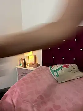 shara  online show from February 2026 04:44:01 AM