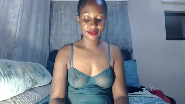 Snapshot of leanna23 chatting on January 2025 01:08:01 AM leanna23 online show from January 2025 01:08:01 AM