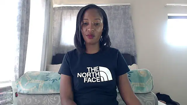 Snapshot of leanna23 chatting on September 2025 08:30:01 AM leanna23 online show from September 2025 08:30:01 AM