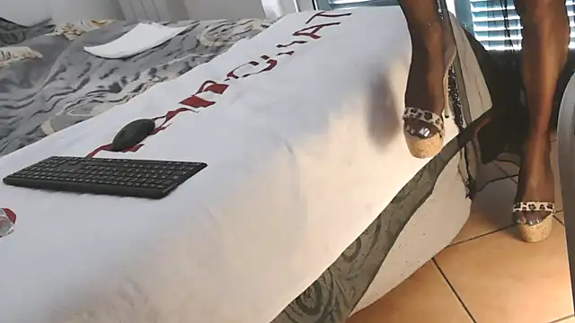 Snapshot of pinktv68 chatting on October 2025 11:44:01 AM pinktv68 online show from October 2025 11:44:01 AM