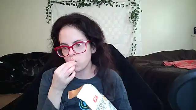 Snapshot of JessaBella chatting on October 2025 07:47:02 PM JessaBella online show from October 2025 07:47:02 PM