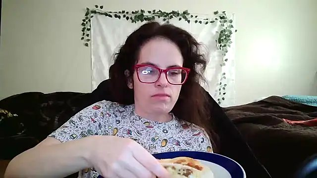 Snapshot of JessaBella chatting on October 2025 03:13:01 PM JessaBella online show from October 2025 03:13:01 PM