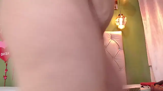 Tinna Flirt online show from February 2025 08:28:01 AM