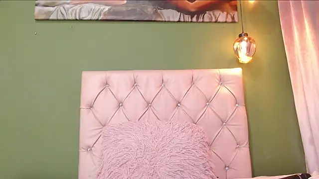 Tinna Flirt online show from March 2025 04:38:02 AM