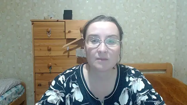 Snapshot of Smart_Rose chatting on November 2025 04:07:01 PM Smart Rose online show from November 2025 04:07:01 PM