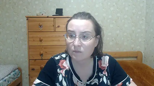 Snapshot of Smart_Rose chatting on November 2025 04:28:01 PM Smart Rose online show from November 2025 04:28:01 PM