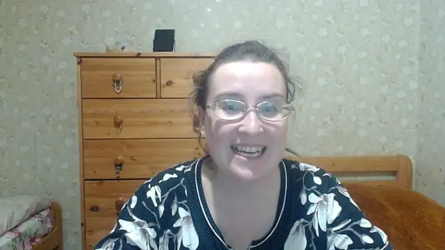 Snapshot of Smart_Rose chatting on November 2025 04:51:02 PM Smart Rose online show from November 2025 04:51:02 PM