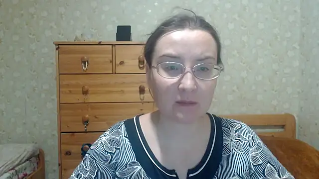 Snapshot of Smart_Rose chatting on December 2025 07:10:01 PM Smart Rose online show from December 2025 07:10:01 PM