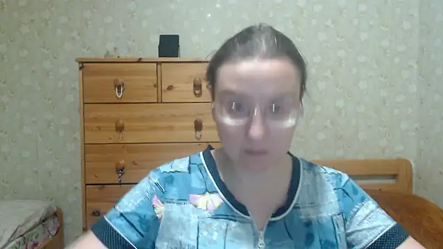 Snapshot of Smart_Rose chatting on December 2025 03:41:02 PM Smart Rose online show from December 2025 03:41:02 PM