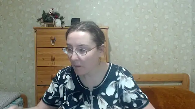 Snapshot of Smart_Rose chatting on February 2026 07:31:01 PM Smart Rose online show from February 2026 07:31:01 PM