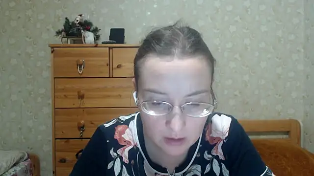 Snapshot of Smart_Rose chatting on February 2026 07:29:02 PM Smart Rose online show from February 2026 07:29:02 PM