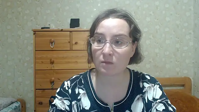 Snapshot of Smart_Rose chatting on February 2026 04:14:02 PM Smart Rose online show from February 2026 04:14:02 PM