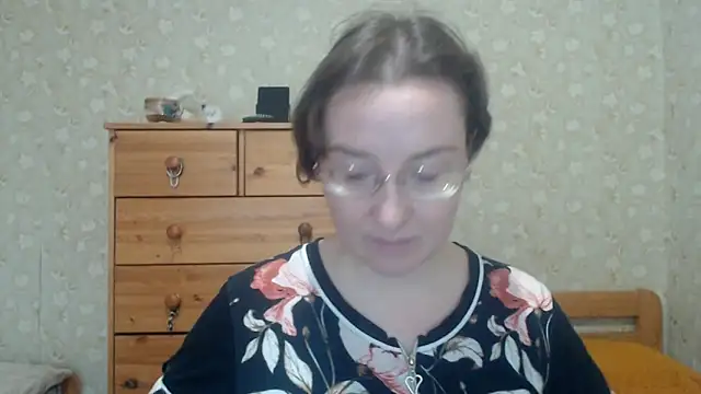 Snapshot of Smart_Rose chatting on April 2026 03:21:02 PM Smart Rose online show from April 2026 03:21:02 PM