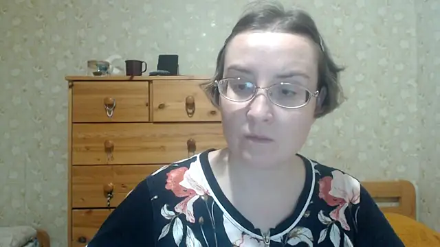 Snapshot of Smart_Rose chatting on April 2026 12:41:01 AM Smart Rose online show from April 2026 12:41:01 AM