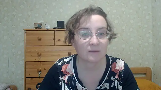 Snapshot of Smart_Rose chatting on April 2026 04:01:01 PM Smart Rose online show from April 2026 04:01:01 PM