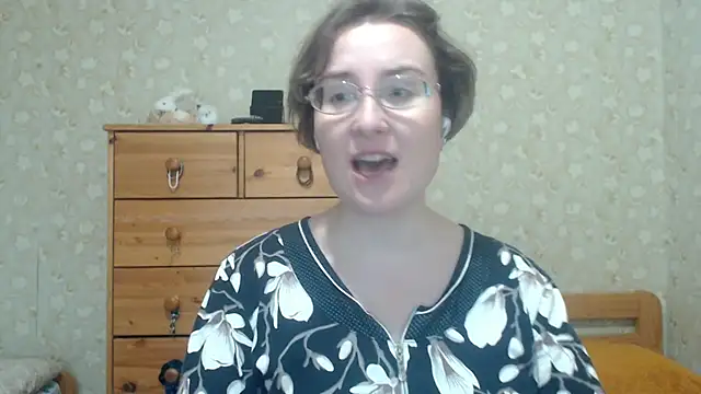 Snapshot of Smart_Rose chatting on April 2026 03:51:01 PM Smart Rose online show from April 2026 03:51:01 PM