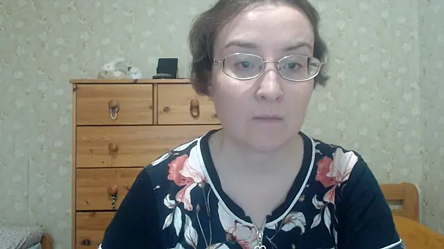 Snapshot of Smart_Rose chatting on April 2026 02:51:02 PM Smart Rose online show from April 2026 02:51:02 PM