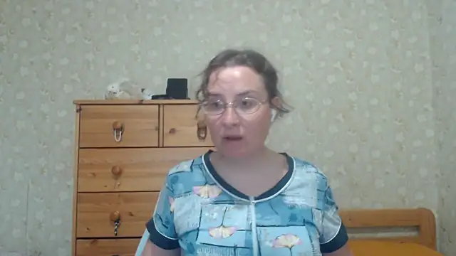 Snapshot of Smart_Rose chatting on May 2026 04:34:01 PM Smart Rose online show from May 2026 04:34:01 PM