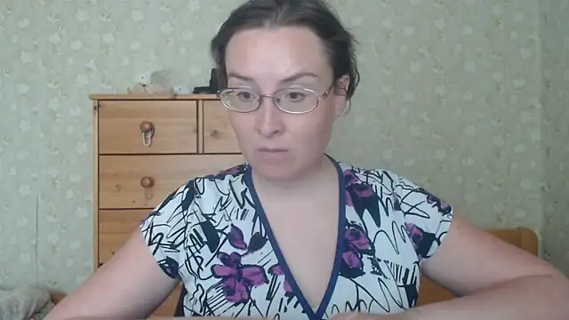 Snapshot of Smart_Rose chatting on May 2026 02:14:01 PM Smart Rose online show from May 2026 02:14:01 PM