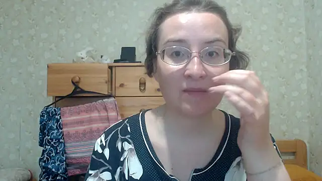 Snapshot of Smart_Rose chatting on May 2026 04:58:02 PM Smart Rose online show from May 2026 04:58:02 PM