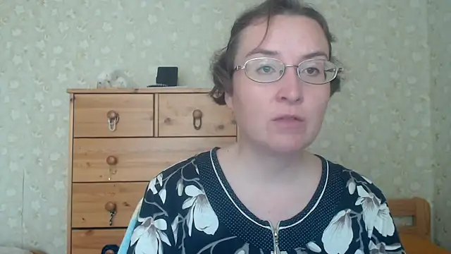 Snapshot of Smart_Rose chatting on May 2026 02:34:02 PM Smart Rose online show from May 2026 02:34:02 PM