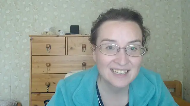 Snapshot of Smart_Rose chatting on May 2026 03:53:02 PM Smart Rose online show from May 2026 03:53:02 PM