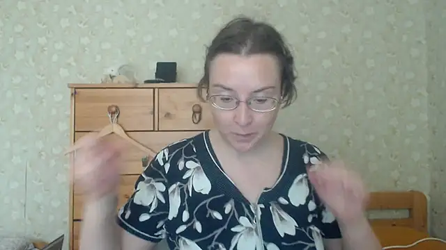 Snapshot of Smart_Rose chatting on May 2026 02:57:02 PM Smart Rose online show from May 2026 02:57:02 PM