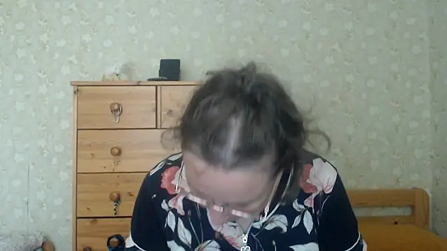 Snapshot of Smart_Rose chatting on July 2026 01:47:01 PM Smart Rose online show from July 2026 01:47:01 PM