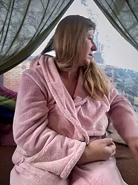 Natali UA online show from November 2025 06:23:01 AM