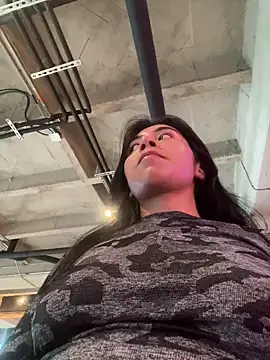 Snapshot of aimi_art1 chatting on January 2025 01:02:01 PM aimi art1 online show from January 2025 01:02:01 PM